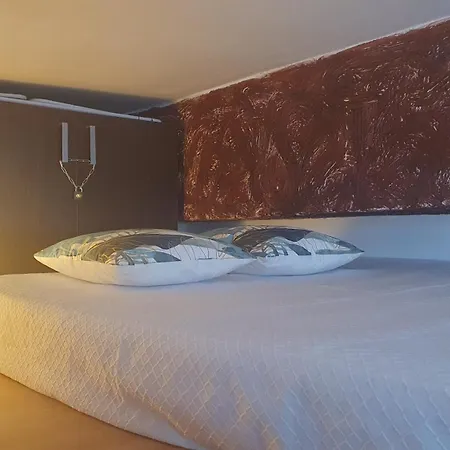 Rustic Centrul Istoric * Brasov